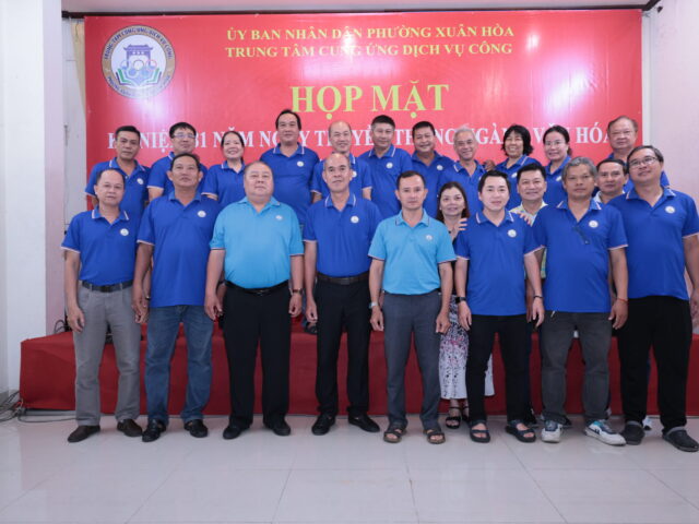 Trung tâm Cung ứng dịch vụ công phường Xuân Hòa tổ chức Họp mặt kỷ niệm 81 năm Quốc khánh 2/9 và 81 năm Ngày truyền thống Ngành Văn hóa – Thông tin